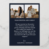 Elegante minimalistische boog marineblauw ontwikke folie uitnodiging (Achterkant)