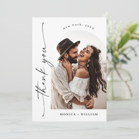 Elegante minimalistische bruiloft 5 foto QR-code Bedankkaart (Staand voorkant)