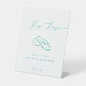 Elegante minimalistische bruiloft flip flop dansen reclamebord met voetstuk (Voorkant)