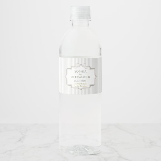 Elegante Minimalistische Bruiloft Waterfles Etiket (Voorkant)