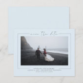 Elegante minimalistische Dusty Blue Save the Date (Voorkant / Achterkant)