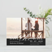 Elegante minimalistische één foto QR code bruiloft Save The Date (Staand voorkant)