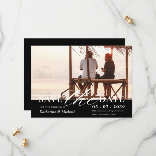 Elegante minimalistische één foto QR code bruiloft Save The Date (Voorkant / Achterkant in situ)