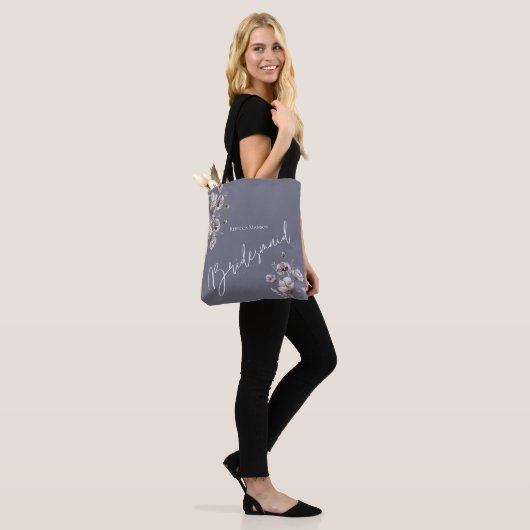 Elegante minimalistische grijze waterverf bruidsme tote bag (Op model)