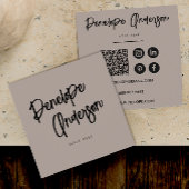 Elegante minimalistische neutrale QR-code Boho Mod Vierkante Visitekaartje