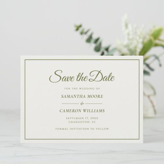 Elegante minimalistische trouwcrème & olijfgroen save the date (Staand voorkant)