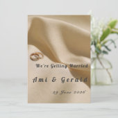 Elegante Minimalistische Trouwkaart naar Maat Aankondiging (Staand voorkant)