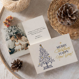 Elegante minimalistische vrolijke kerstboomfoto feestdagenkaart