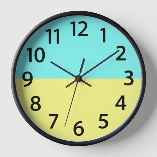 Elegante minimalistische wandklok (Voorkant)