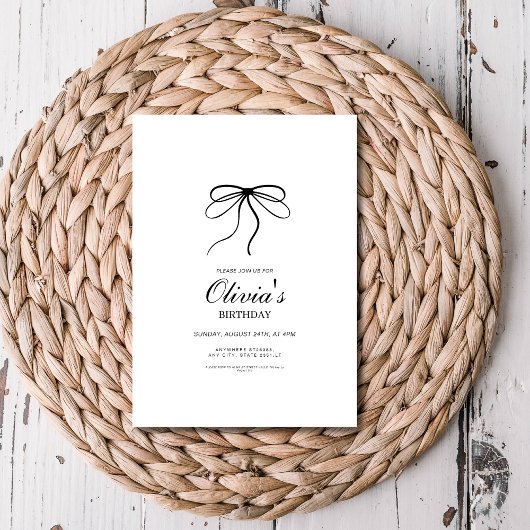 Elegante minimalistische zwarte boog verjaardag kaart