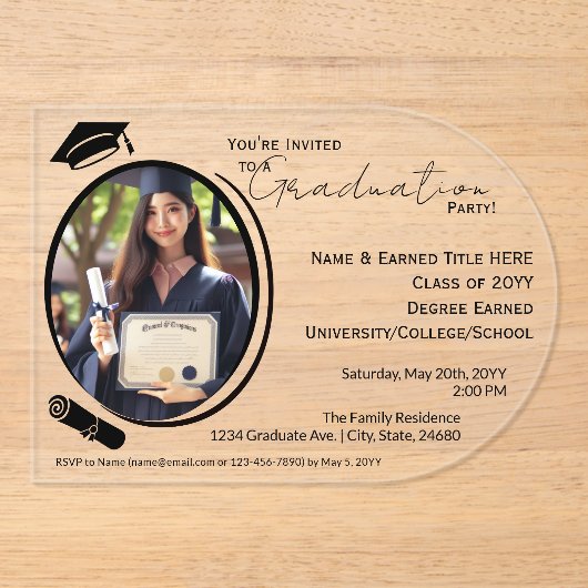 Elegante, moderne Afstudeerder foto Afstuderen, zw Acryl Uitnodigingen (Voorkant)