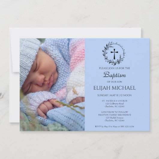 Elegante moderne blauwe foto doop uitnodiging (Voorkant)