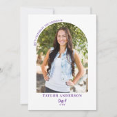 Elegante moderne boogfoto Paarse afstudeerfeest Kaart (Voorkant)