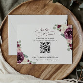 Elegante Moderne Botanische Pruim Bloemen QR CODE RSVP Kaartje