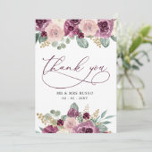 Elegante moderne botanische pruim bloemenbruiloft bedankkaart (Staand voorkant)