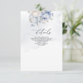 Elegante moderne botanische stoffige blauwe bloeme informatiekaartje (Staand voorkant)