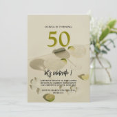 Elegante moderne cocktail 50e verjaardagsuitnodigi kaart (Staand voorkant)