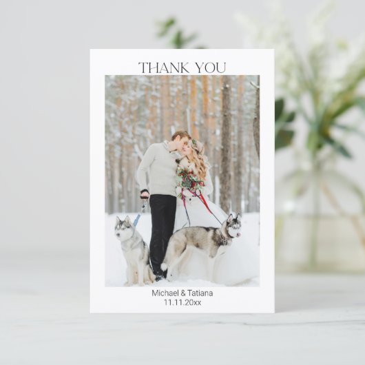 Elegante moderne eenvoudige script bruiloft foto bedankkaart (Staand voorkant)