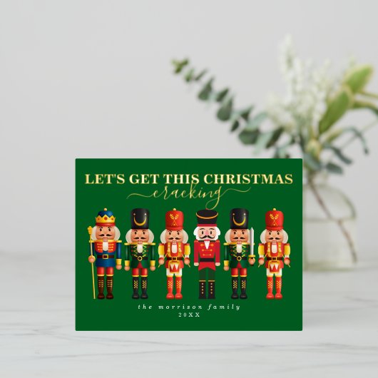 Elegante moderne Folie notenkraker kerst Kaart (Staand Voorkant)