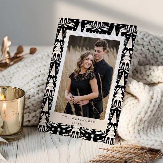 Elegante moderne foto Evergreen kerstboom Feestdagenkaart