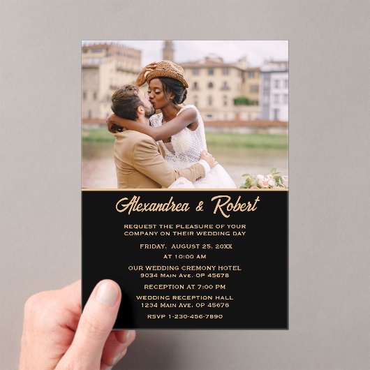 Elegante Moderne Foto Goud Zwart Huwelijk Acryl Uitnodigingen (Insitu (Draagbaar))