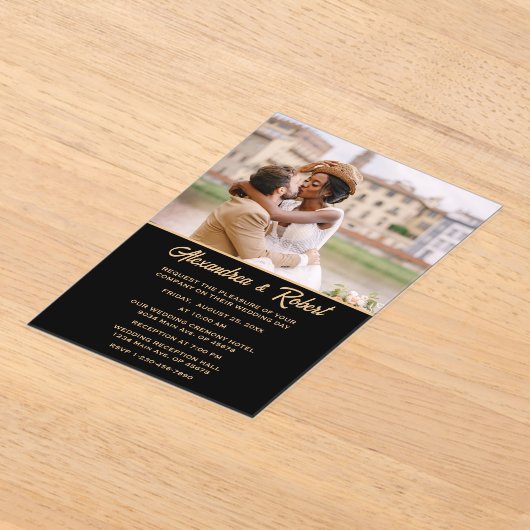 Elegante Moderne Foto Goud Zwart Huwelijk Acryl Uitnodigingen (Laagn)