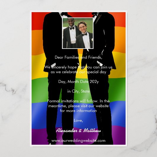 Elegante moderne gay Mannen bruiloft regenboog gou Folie Uitnodiging (Achterkant)