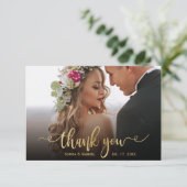 Elegante moderne gouden script foto overlay bruilo bedankkaart (Staand voorkant)