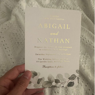 Elegante moderne groene blad bruiloft gouden folie uitnodiging