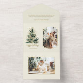 Elegante moderne groene en gouden kerstboomfoto all in one uitnodiging (Binnen)