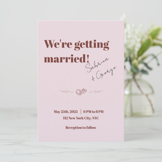 Elegante moderne handgeschreven QR-code bruiloft Kaart (Staand voorkant)