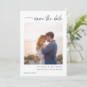Elegante moderne handgeschreven zwarte en witte tr save the date (Staand voorkant)