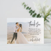 Elegante moderne kalligrafie script foto bruiloft bedankkaart (Staand voorkant)