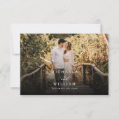 Elegante moderne kalligrafie script foto bruiloft RSVP kaartje (Achterkant)