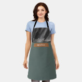 Elegante moderne minimalistische groene haarstudio schort (Gedragen)