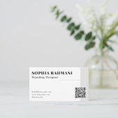 Elegante moderne minimalistische QR-code zwart wit Visitekaartje (Staand voorkant)