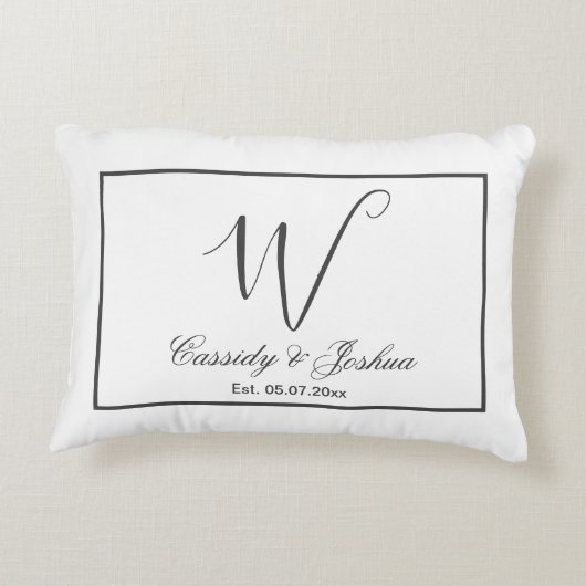 Elegante moderne monogram bruiloft souvenir cadeau accent kussen (Achterkant)