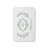 Elegante moderne monogram krans saliegroen wit badmat (Voorkant Verticaal)