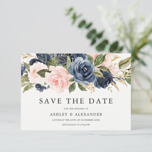 Elegante Moderne Navy & Blush Alle Seizoenen Trouw Save The Date (Staand voorkant)