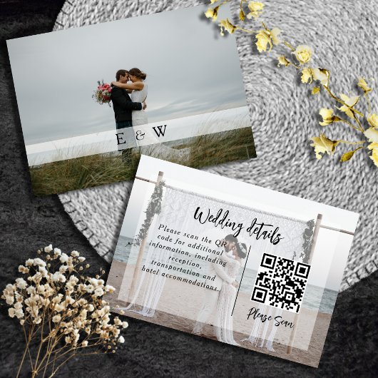 Elegante moderne overlay bruiloft details QR-code Informatiekaartje