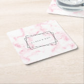 elegante moderne pastelroze en witte faux marmer kartonnen onderzetters (Schuin)