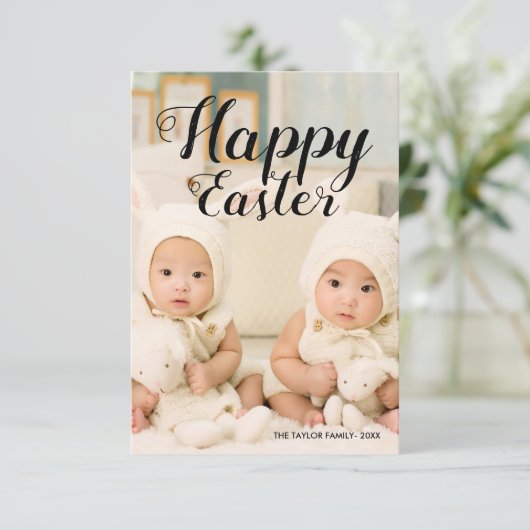 Elegante moderne Schattigee Happy Easter tekst | F Kaart (Staand voorkant)