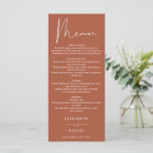 Elegante moderne script terracotta bruiloft diner menu (Staand voorkant)
