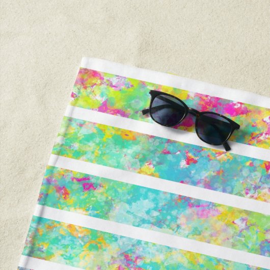 Elegante moderne tekst over kunstzinnige waterverf strandlaken (In situ)