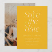 Elegante moderne typografie gele bruiloft save the date (Voorkant / Achterkant)