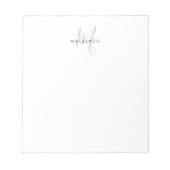 Elegante Moderne Witte Blush Roze Script Monogram Notitieblok (Voorkant)