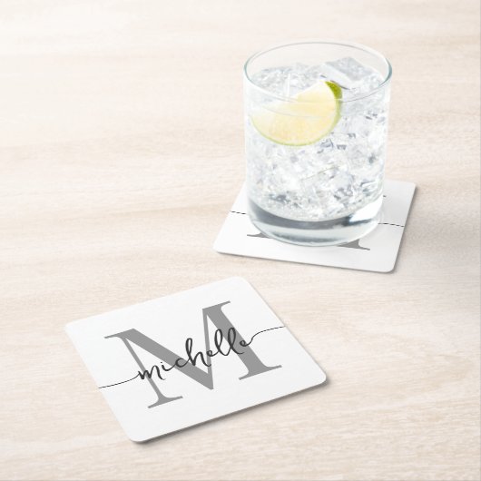 Elegante Moderne Witte Grijze Monogram Name Script Kartonnen Onderzetters (Insitu)