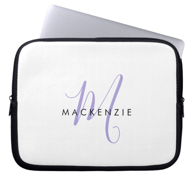 Elegante Moderne Witte Lavendel Script Monogram Laptop Sleeve (Voorkant)