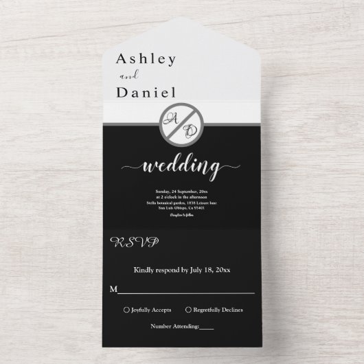 Elegante moderne zwart-wit monogram bruiloft all in one uitnodiging (Binnen)