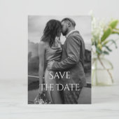 Elegante moderne zwart wit script foto bruiloft save the date (Staand voorkant)